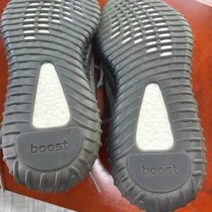 Yeezy | Shoes | Adidas Yzy 35 V2 Box In Classic Brown Size 9  display picture 1